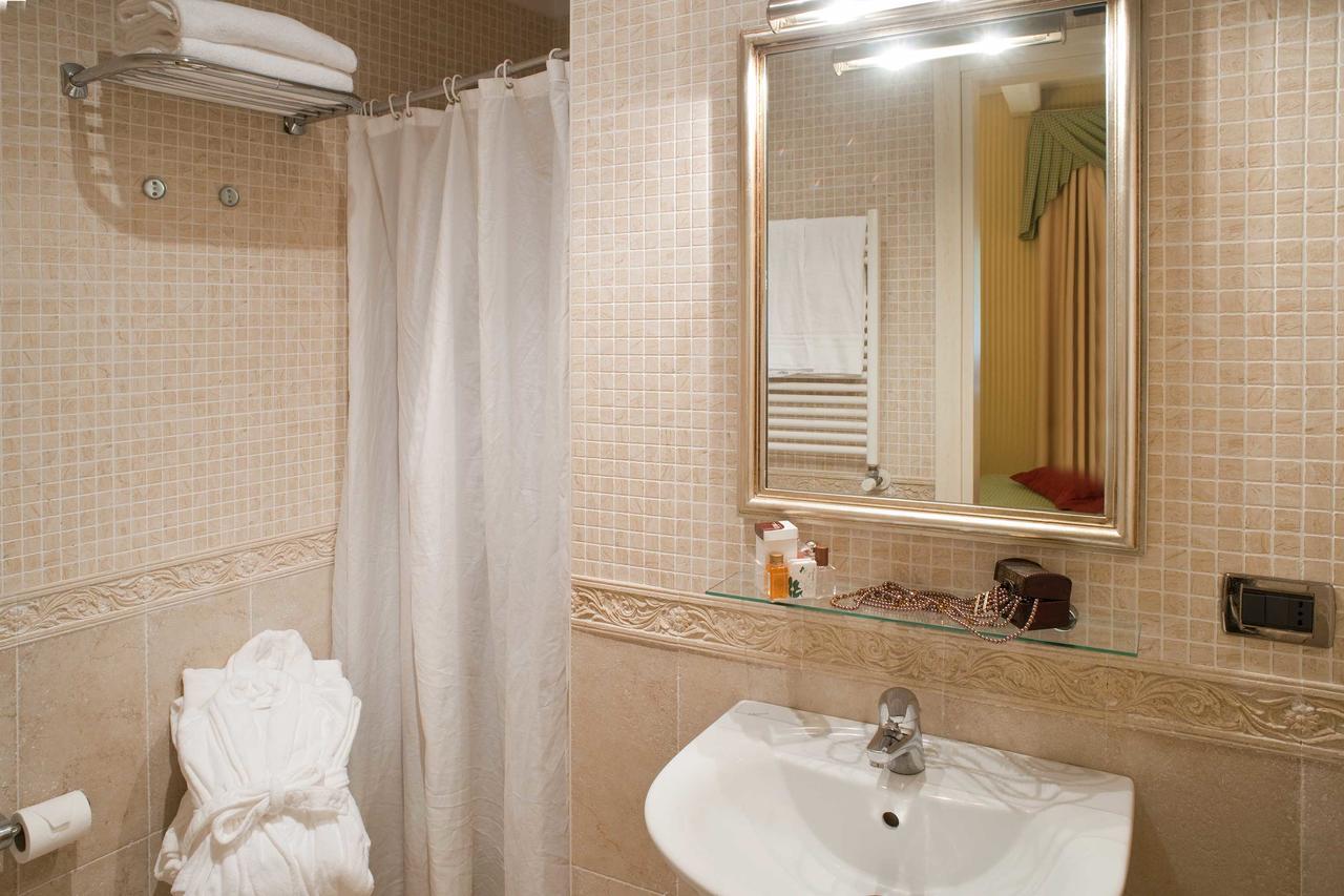 Hotel Hs Venecia Habitación foto